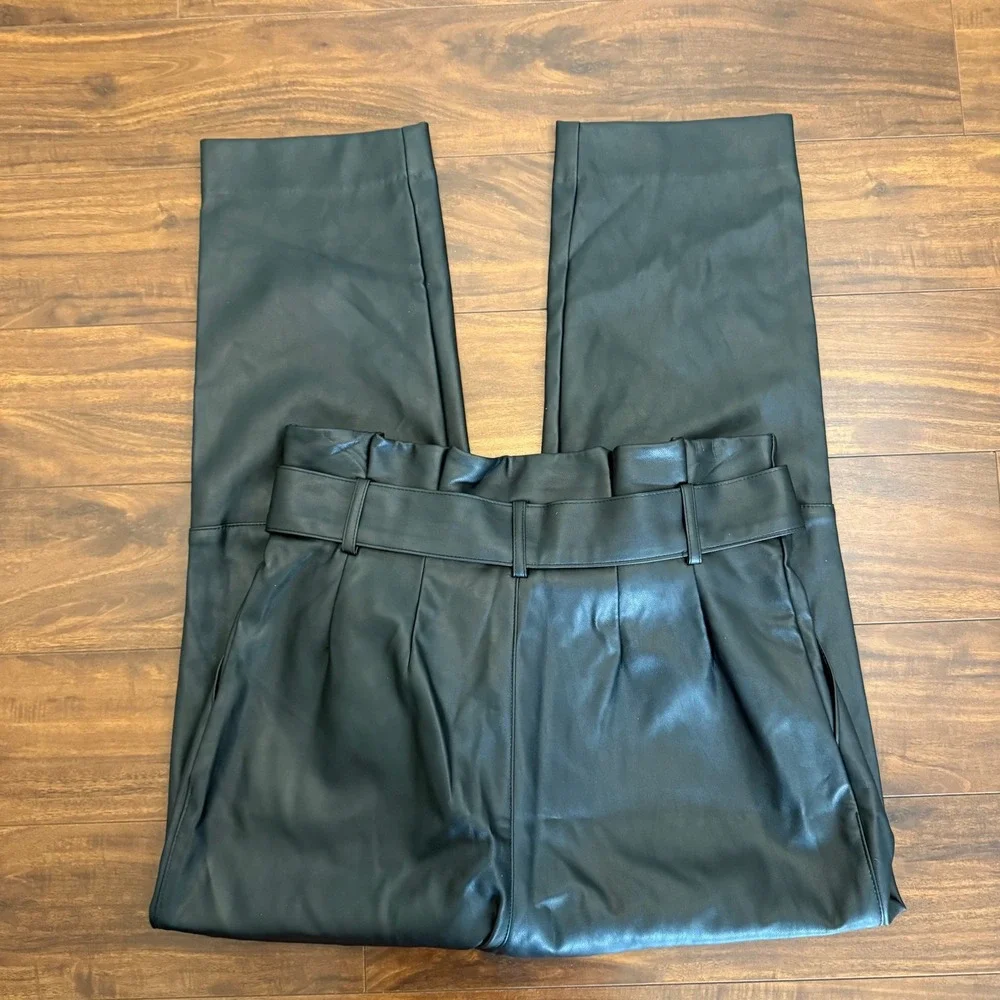 H&M Black Faux Leather Paperbag Waist Belted Tapered Pants Womens Size 8 Vegan